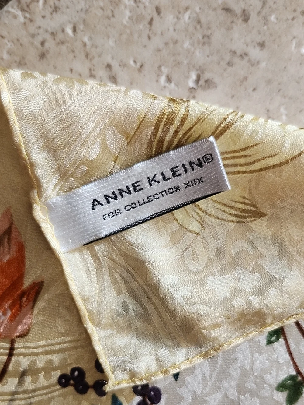 Anne Klein Bouquet In Vase Design Silk Square Scarf